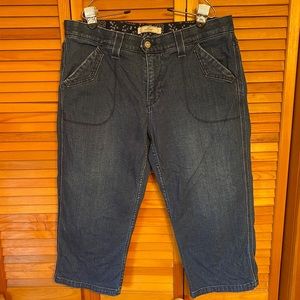 LEVI’S DENIM CAPRIS